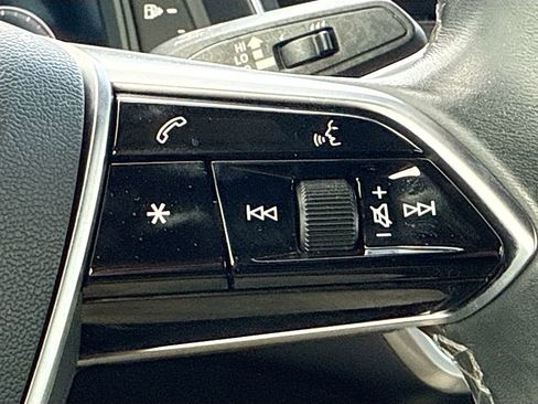 Used 2021 Audi A6 Premium Plus w/ Premium Plus Package image 37