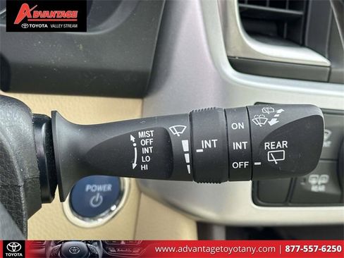 Used 2015 Toyota Highlander Limited Platinum image 29