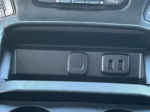 Used 2020 GMC Yukon Denali w/ Denali Ultimate Package AWD/4WD image 28