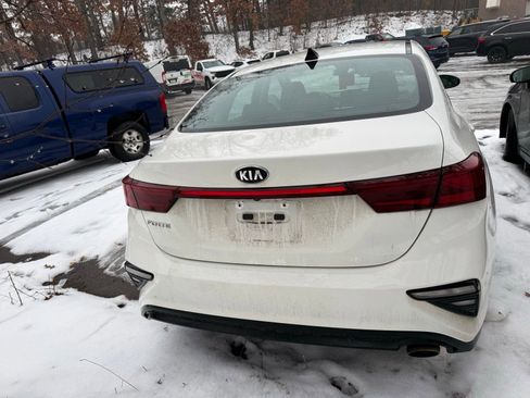Used 2021 Kia Forte LXS image 3