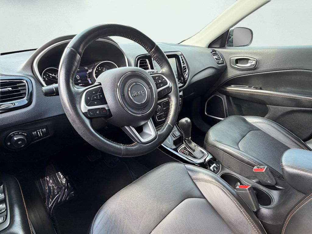 Used 2020 Jeep Compass Limited AWD/4WD image 14