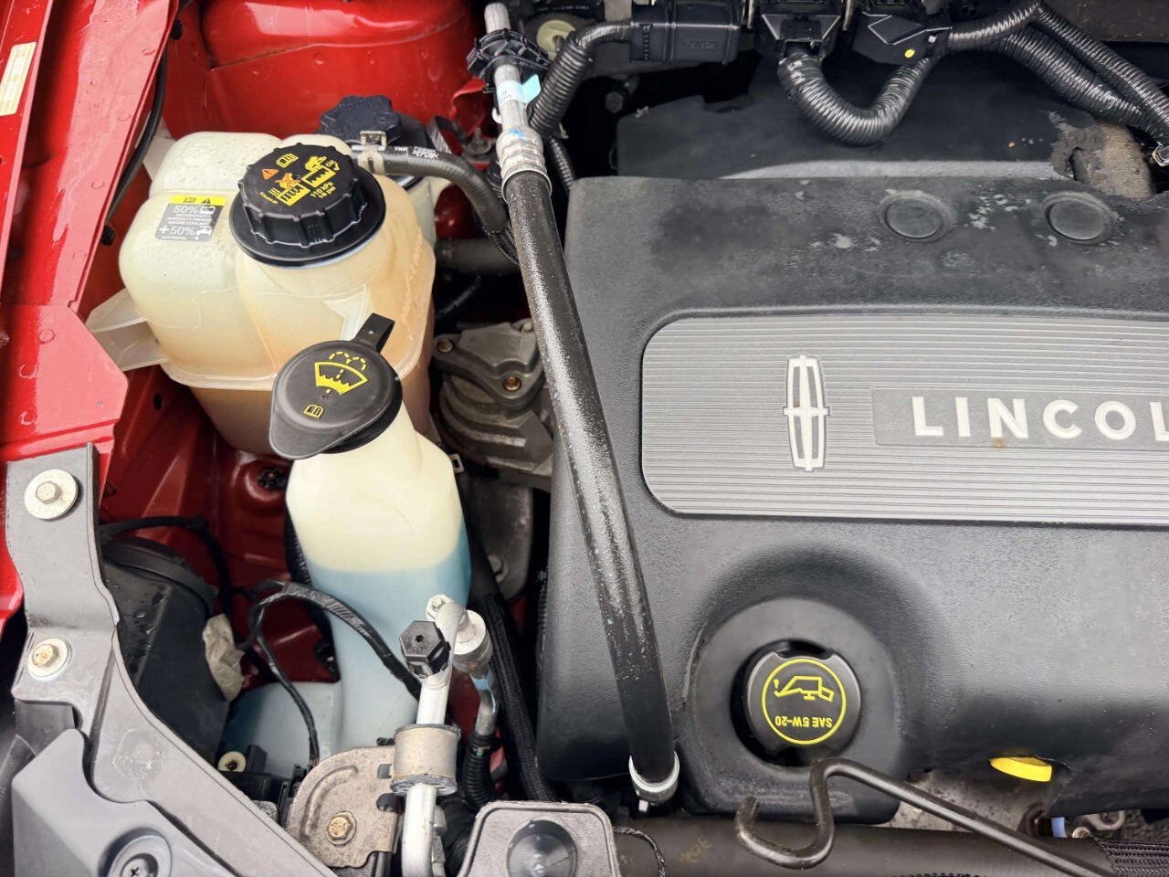 Used 2014 Lincoln MKX AWD w/ Equipment Group 102A image 14