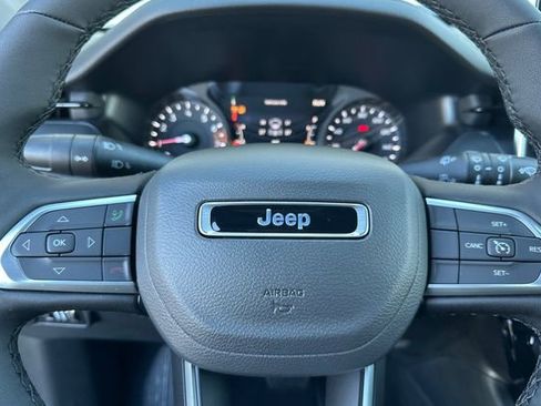 New 2026 Jeep Compass Latitude image 23