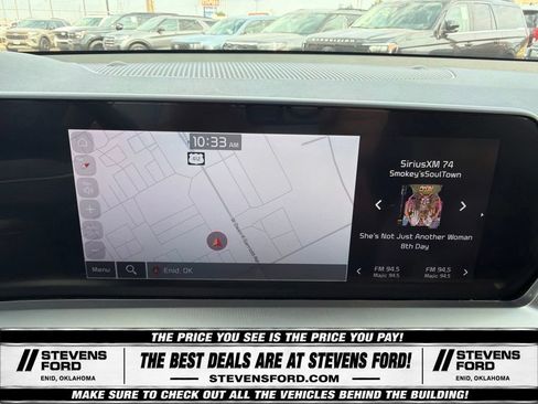 Used 2025 Kia Telluride S FWD image 30