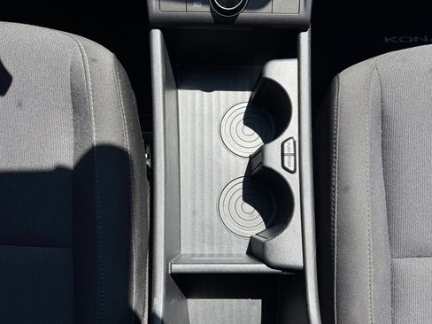 Certified 2025 Hyundai Kona SEL FWD image 22