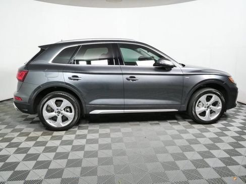 Used 2023 Audi Q5 2.0T Premium Plus AWD/4WD image 2
