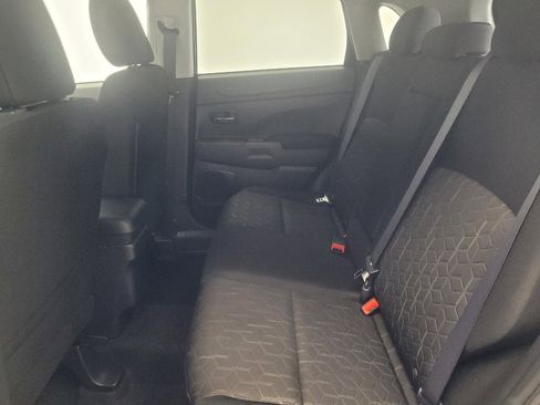 Used 2025 Mitsubishi Outlander Sport ES AWD/4WD image 18