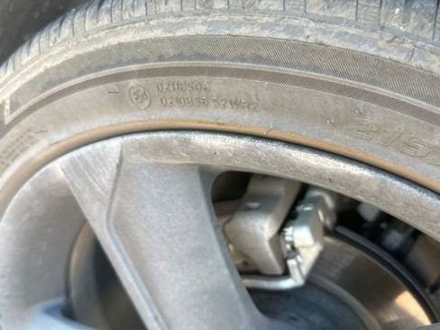 Used 2023 Nissan Sentra SR w/ Midnight Edition Package FWD image 15