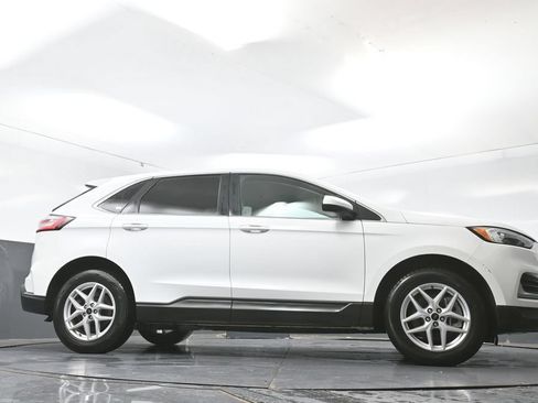 Used 2024 Ford Edge SEL AWD/4WD image 51