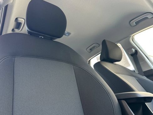 New 2027 Hyundai Kona SEL Sport AWD/4WD image 17