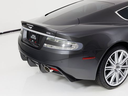 Used 2011 Aston Martin DBS Coupe RWD image 49