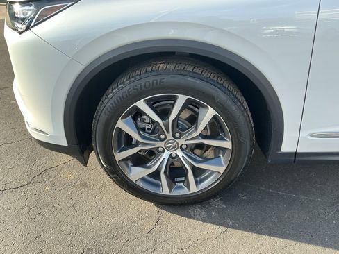 Used 2022 Acura MDX w/ Technology Package image 31