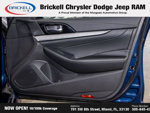 Used 2023 Nissan Maxima SV w/ Floor Mat Group image 12