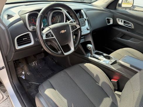 Used 2015 Chevrolet Equinox LT w/ Driver Convenience Package image 12