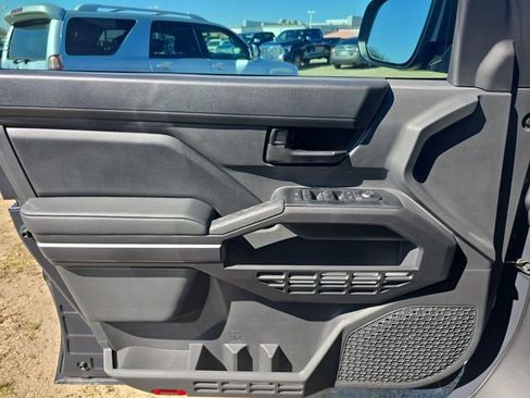 Used 2025 Toyota Tacoma SR5 image 25