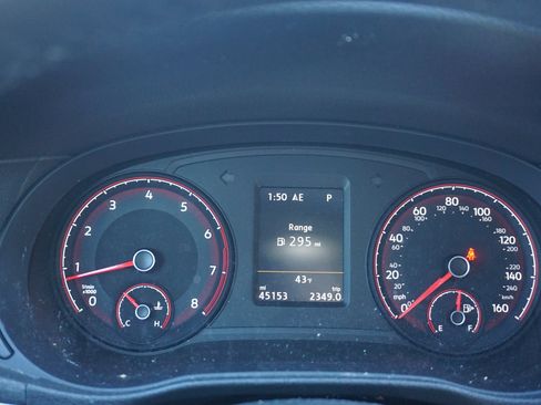 Used 2021 Volkswagen Passat 2.0T S image 9