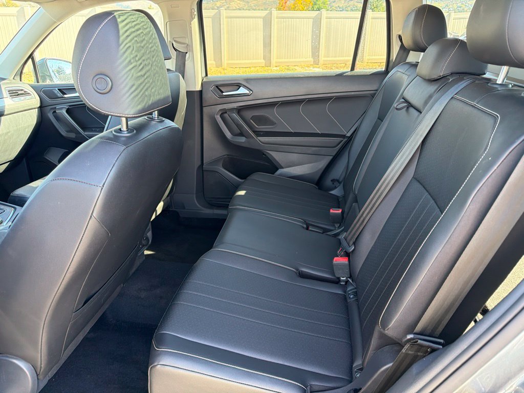 Used 2022 Volkswagen Tiguan SE AWD/4WD image 15