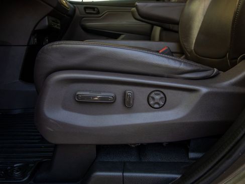 Used 2019 Honda Odyssey EX-L image 16