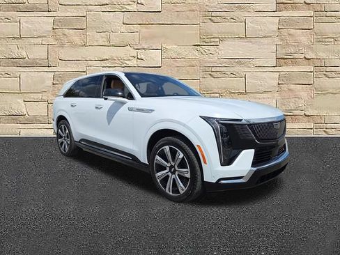 Certified 2026 Cadillac Escalade IQ Luxury 2 AWD/4WD image 1