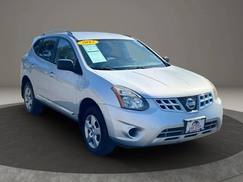 Used 2014 Nissan Rogue S w/ Convenience Package image 8