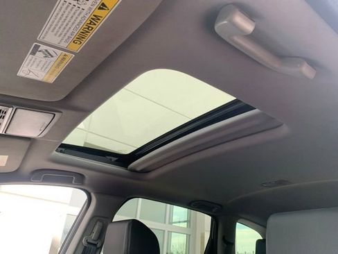 Used 2020 Honda CR-V EX-L image 10