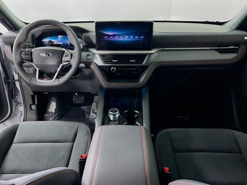 New 2026 Ford Explorer ST w/ Sun And Sound Package image 7