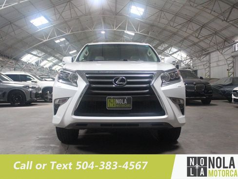 Used 2017 Lexus GX 460 Premium AWD/4WD image 5