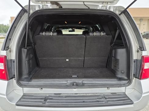 Used 2016 Ford Expedition Limited AWD/4WD image 23