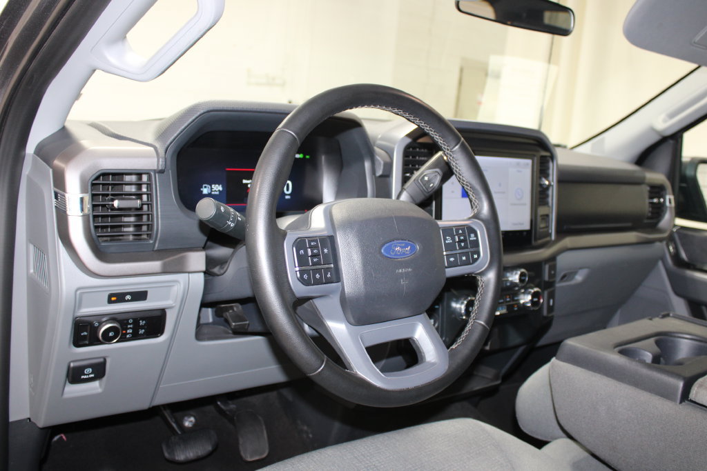 Used 2025 Ford F150 XLT w/ Equipment Group 301A Standard AWD/4WD image 28