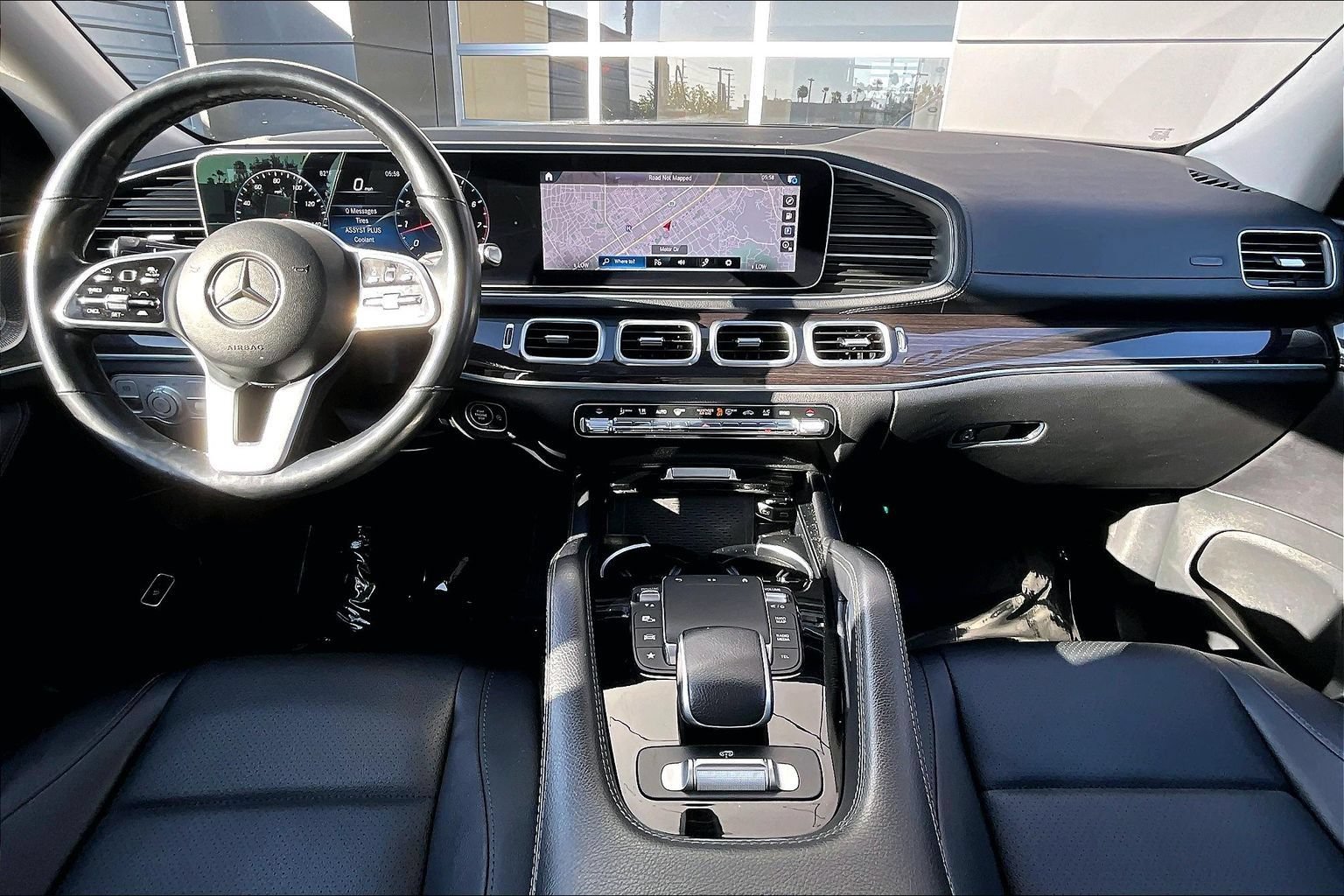 Used 2023 Mercedes-Benz GLS 450 4MATIC image 15