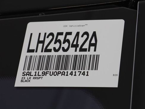 Used 2023 Land Rover Range Rover Sport SE Dynamic image 26