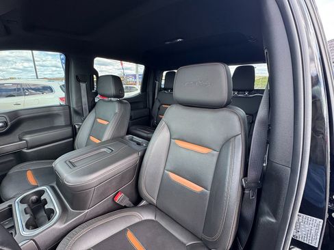 Used 2019 GMC Sierra 1500 AT4 w/ AT4 Preferred Package AWD/4WD image 14