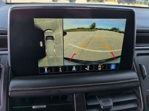 Used 2024 GMC Yukon AT4 w/ AT4 Premium Package image 27