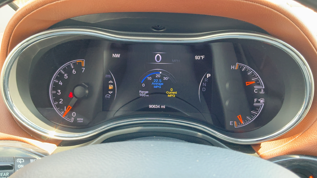 Used 2020 Jeep Grand Cherokee Overland RWD image 13