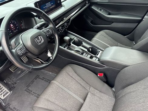 Used 2024 Honda Accord Sport image 10