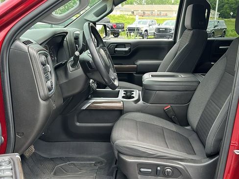 Used 2022 Chevrolet Silverado 1500 LT Trail Boss w/ Safety Package AWD/4WD image 17