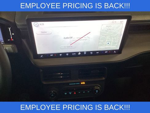 New 2026 Ford Maverick Lariat w/ Black Appearance Package AWD/4WD image 17