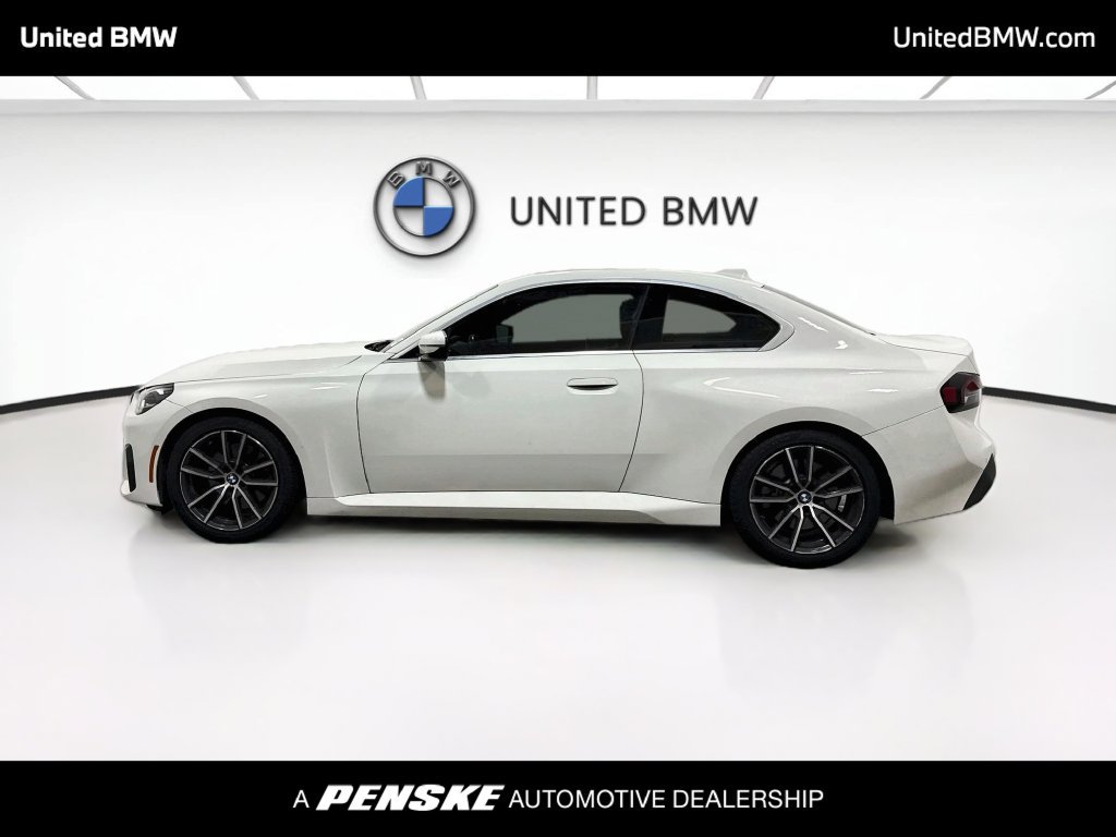 Used 2022 BMW 230i Coupe w/ Convenience Package RWD image 8