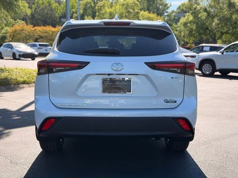 New 2026 Toyota Highlander XLE AWD/4WD image 9