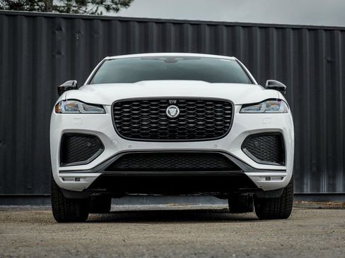 New 2026 Jaguar F-PACE R-Dynamic S image 5