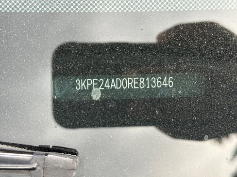 Used 2024 Kia Forte LXS image 3