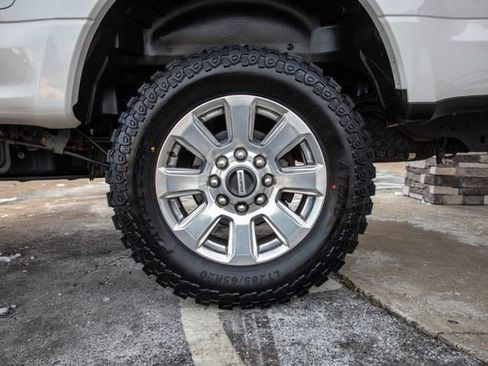 Used 2018 Ford F250 Platinum w/ Platinum Ultimate Package image 44