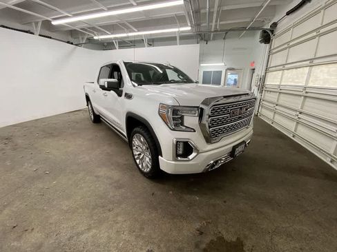 Used 2019 GMC Sierra 1500 Denali w/ Denali Ultimate Package image 8