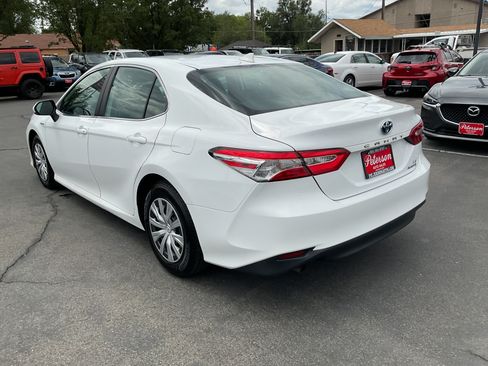 Used 2019 Toyota Camry LE w/ Fleet Convenience Package FWD image 7