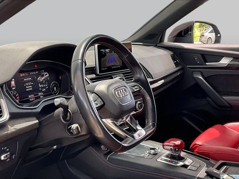 Used 2019 Audi SQ5 Premium Plus AWD/4WD image 17