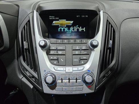 Used 2015 Chevrolet Equinox LT image 37