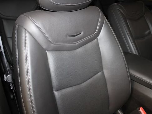 Used 2024 Cadillac XT6 Premium Luxury w/ Technology Package AWD/4WD image 34