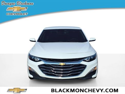Used 2025 Chevrolet Malibu LT FWD image 8