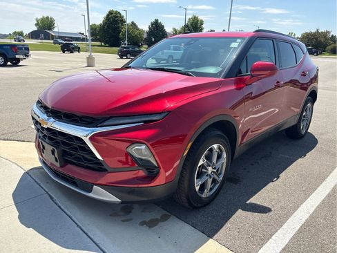 Used 2023 Chevrolet Blazer LT w/ Convenience Package AWD/4WD image 7