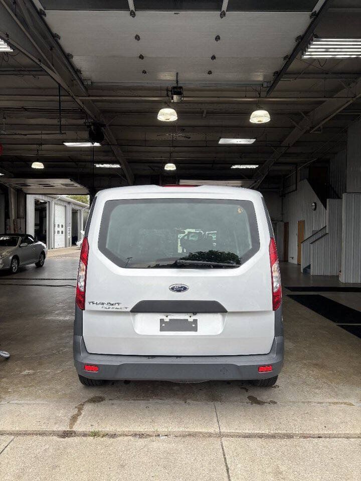 Used 2016 Ford Transit Connect XL FWD image 9